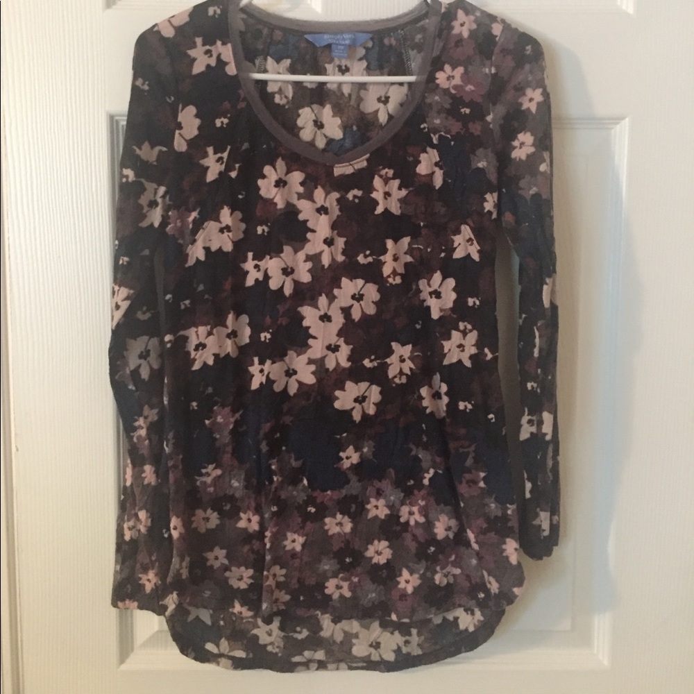 Floral top